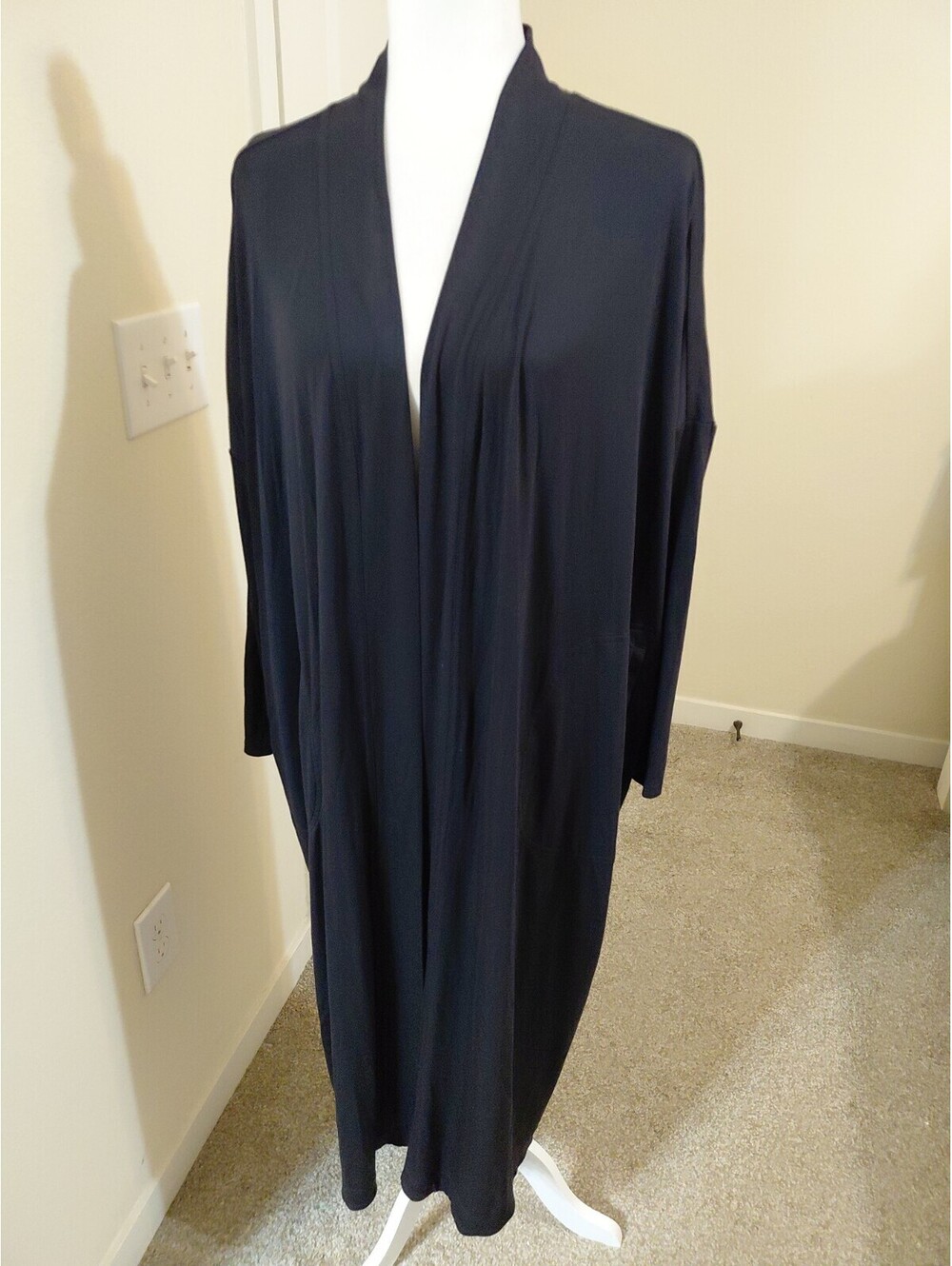 ATHLETA Modal Full Length Robe Black Long Pkts Open Front XS EUC #662